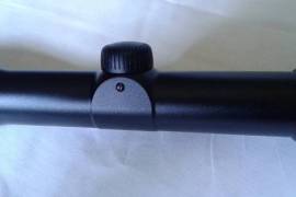 swarovski z6 2-12x50 plex rifle scope, This is a new Z6 never been put on a rifle. It is flawless absolutely unused. Downfall no
paperwork no box. This is the cheapest you will find. It is a Plex reticle. If you're thinking
about buying a Z6 it is hands-down the best scope in the world. The price shown is my best price.