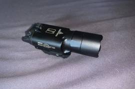 Surefire X300, Selling the X300u since i have multiple of them and need the cash for my studdies.