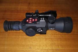 Atn X - Sight ll HD 5-20x, Complete unit with original IR illuminator and with Icarus IR illuminator. Kentli batteries x 8 and recharger. All kit in pristine condition and hardly used. 