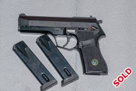 Vektor SP1 9mm, Excellent condition, I bought this as a range pistol. It looked like it had hardly had a round through it at the time. I've only used it occasionally at the range. Still in mint condition 