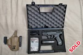URGENT SALE - Walther P99 , Walther P99 with Decocker in great condition with very low usage. 

purchase includes
​- 15 round magazine
- 16 round magazine
- Snyper gear kydex holster
- Additional back straps for grip
- Original case and papers

This gun has a low round count of less than 1000 rounds and very little holster wear.​​​​​​

 
