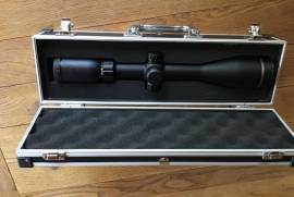 Rifle Scope, As New.
In original Aluminium casing. L4 Dot IR with 11 settings dim to bright. 
L4 Crosshairs. 
Please Note 30ml Monotube.
Nitrogen Charged.
Lifetime Guaranteed as per user manual.



 