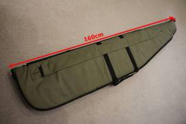Shotgun Bag Extra Long, A Tactical Varmint Bag in Khaki Colour with very thick padding.

I bought it for my Baretta A400 Extreme with a 30