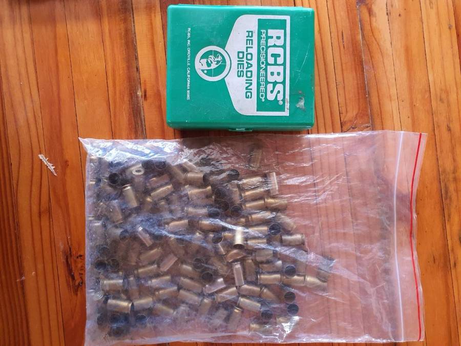 .45 ACP Dies and Brass, RCBS 3 Die set with 131 Fired .45 ACP Brass.
can Postnet for buyers R100 extra 