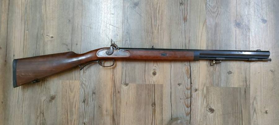 LYMAN, LYMAN Deerstalker .50Cal blackpowder rifle in good overall condition.