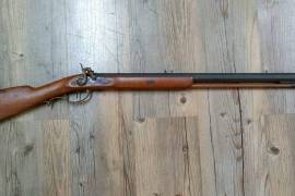 PEDERSOLI, PEDERSOLI African Hunter .50Cal balck powder rifle in good overall condition