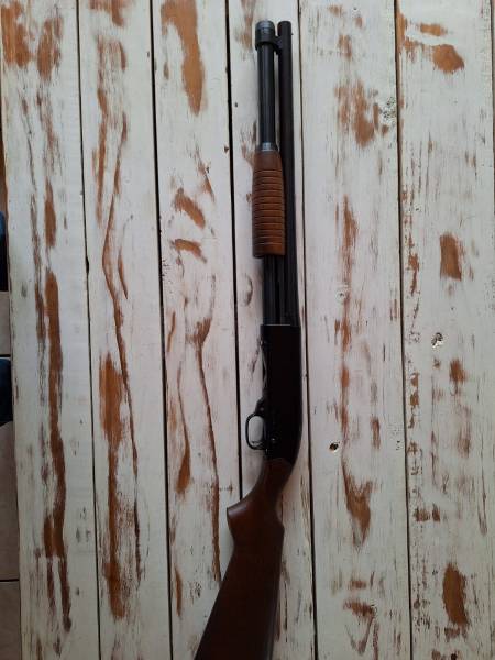 Winchester Defender 1300 12ga, R 7,000.00