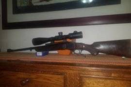 Ruger No 1, Ruger No 1 243 Winchester. Competition trigger. Dark wood stock with a picatini rail. Without scope. Trigger done by Ralph b**enhorst.
