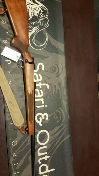SAKO MODEL A2 CAL 22-250, SAKO MODEL A2 CAL 22-250 FOR SALE, LIKE NEW STILL AT THE DEALER, SAFARI & OUTDOOR. PLEASE FOR VIEWING OR MORE DETAILS. R12500 OR NEAREST OFFER. 
PAUL 083 268 4237
