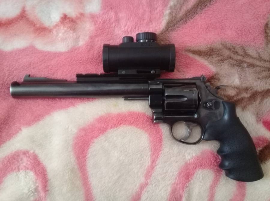 Revolvers, Revolvers, Smith & wesson , R 12,000.00, Smith & wesson , Model 29-2, 44 magnum , Like New, South Africa, Orange Free State, Ficksburg