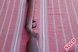 Diana Series 70, Diana Series 70 air rifle in excellent condition. No rust. Spring recently replaced. Made in Great Britian. Not a Chinese knock off. I have owned ths rifle since 1973.
 
