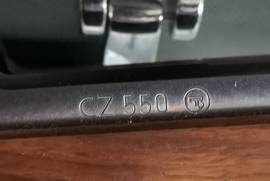 Cz550 30.06 Fullstock, scope & case incl, CZ 550 30.06 Fullstock Rifle for sale. 
Includes telescope and lockable case. 
New condition less than 20 rounds fired.
Reason for selling: changed to bow hunting. 