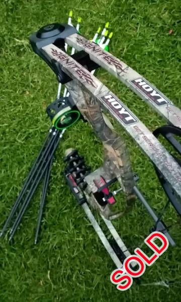 hoyt ignite compound bow, hoyt ignite compound bow RH, Hoyt Ignite compound bow in excellent condition, 15-70 lbs draw weight and 19-30