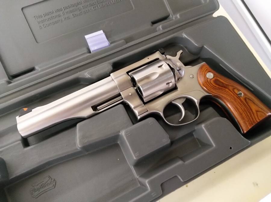 Revolvers, Revolvers, Ruger Redhawk , R 12,000.00, Ruger, Redhawk, 44 Magnum, Good, South Africa, Province of the Western Cape, Cape Town