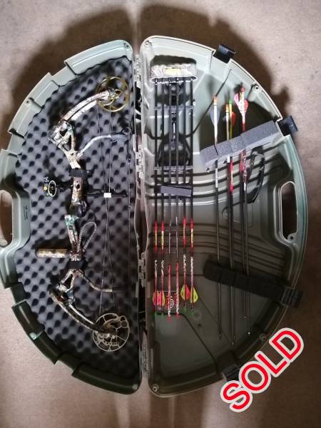 BEAR ASSAULT COMPOUND BOW, Draw length 29'
Draw Weight 50-70 lbs
Ibo 328 fps
Let off 80%
Trophy Ridge 5 Pin sights
Includes: Hard Case, Arrows, Trophy Ridge Quiver, 2x Releases, Some mechanical Broadheads,
Ready to Hunt
Price Neg Or swop for Fishing ski, stealth Evo, Pro-Fisher Type
