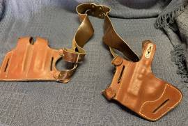 Shoulder Holster with mag pouches for CZ75
