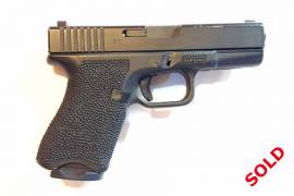 Glock 19 Gen2 FOR SALE, Glock 19 Gen2 9mmP semi-automatic pistol for sale.

For more information and to make an enquiry on this firearm, please go to this link:
http://theguntrove.co.za/browse-firearms/glock-19-gen-2/

The Gun Trove
www.theguntrove.co.za