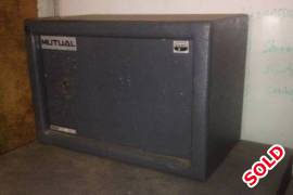 MUTUAL KLUISE/SAFES