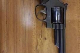 Revolvers, Revolvers, Smith & Wesson 357 magnum (6 inch barrel), R 6,500.00, Smith & Wesson, Model 19-4, 357 Magnum, Good, South Africa, Gauteng, Pretoria