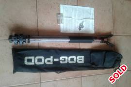 Bog-Pod shooting Sticks, R 1,000.00