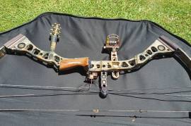 Matthews Solocam 72/27, Excellent condition, less than 100 arrows fired.Sadly.