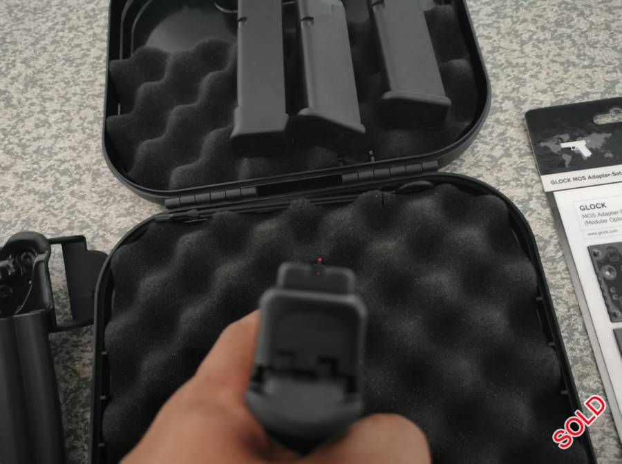 Glock 34Gen 5 MOS, Like New G34 Gen 5 MOS gun still has factory grease with less than 400rds
Package includes
Everything from factory ( 2x mags, MOS plates, Box, straps etc)
Additional
1 x glock 19rd mag
Comptac OWB holster
2x flared Daniels mag pouches
Dawson fibre sights
Toni System guide rod
Toni System reduced power recoil spring
Toni System reduced power striker spring (not Fitted)

Price is slight negotiable
Gun can be shipped to any dealer at your cost (dropped off in PTA or JHB for free)
or I can keep with me till licensed