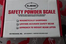 Lee safety scale, Brand new lee safety scale brand new and boxed