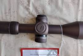 Rifle long range Telescope Vortex Razor, Vortex Razor HD PST Gen2 FFP 4.5-27x56 34mm Tube with EBR-7C Reticle. Scope is 100% new in the box never mounted or used. This scope was the chosen opticts of the top long range sportsmen in the USA with this reticle. Please do research on it, there is not better. Has a sun shade. Unconditional lifetime warranty.