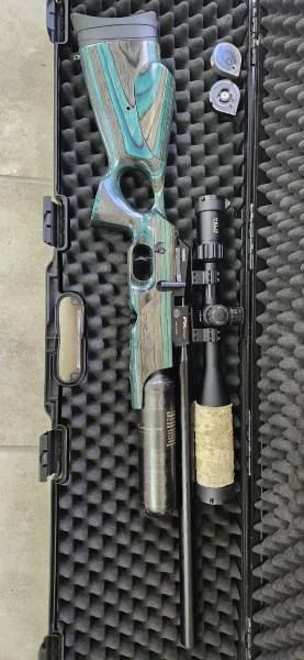 FX Crown .22 Blue Laminate, FX Crown .22, blue laminated stock, 3 magazines, bipod and rail, a whack of pellets, bell and some other targets, FX Chrony (R5k on its own), assorted service spares, 300 bar dive tank and filling adapter. Scope Excluded. R29k. 

Whatsapp for more pics.
 