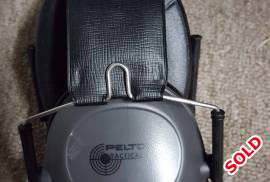 Peltor electronic ear muffs, Peltor tactical earmuffs