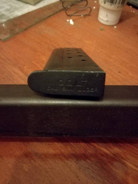 Colt 9mm 9rd maga, This is a new mag ,never used 