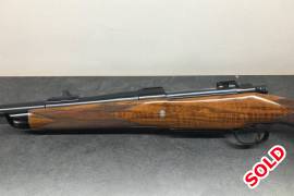 BRNO .375H&H, The rebuild has been done on a 602 action.
Push / pull feed optimal for big game.
Beautiful rifle - must see and shoulder.
Reason for selling - new project.
