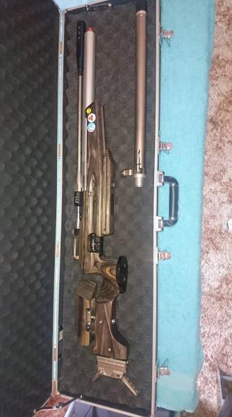 For sale, This rifle has been used for benchrest shooting and is also ideal for field target shooting  The tube and regulator have been replaced with a Walter tube and reg. 