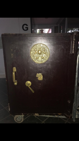 Fire Proof Safe, Old antique fire resisting safe with key. Weights approximately 400kgs ideal for storage of ammo and gun powder