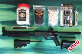 SHOTGUN , UMAREX T4E - SG68 - PUMP ACTION SHOTGUN - 16 JOULES (Walther) - 16 J - 15 x .68 Cal. Rounds (Price includes gun and everything listed below) - R9500.00
Includes:
1 x 88/90g Co2 Adaptor valve
2 x Butt Stock Co2 Covers for 88/90g or 12 gram adaptor  
3 x Full NEW 90 gram Co2 Cylinders - 90 gram
1 x UMAREX Co2 - 2 x 12 gram rear adaptor unit - NEW
1 x Xtreme-Pro Skull Breakers - Hard Nylon: .68 cal. - 3.5g - 500 rounds
1 x Xtreme-Pro Warning Shots - Hard Rubber: .68 cal. - 3.8g - 100 rounds
1 x Less Lethal - Tracer rounds - Ultra-Violet reactive - Luminescent – Glow in the Dark: .68 cal. - 3.5g - 50 rounds

The package price excludes any form of delivery. 
 
