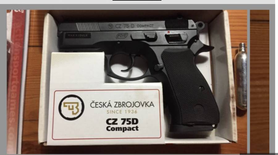 CZ 75D Compact CO2 4.5mm handgun, This is a high quality handgun and it comes with two magazines. 
This gun is in very good condition and has no marks on it.