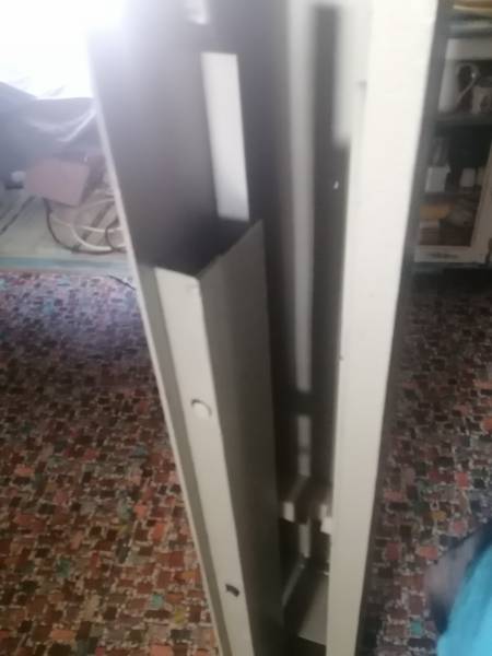 Gun safe for one gun, I have a one gun safe for sale. Dimentions:135x 23x24cm. Have 2 keys

​​​​​​Please whatsup me
 