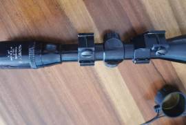 Varrious rifle scopes for sale, Various rifle scopes for sale:

Tasco 4x32 R500
Bushnell 6xBanner 6x40 R750
Weaver (similar size to 4x32) R500
Japanese scope 4x40 Wide R750