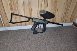 Paintball guns and accessories for sale, 4 x Paintball guns for sale including accessories, paint balls, soft balls, hard balls, pepper balls, 6 gas cillinders,etc. Price is neg. 