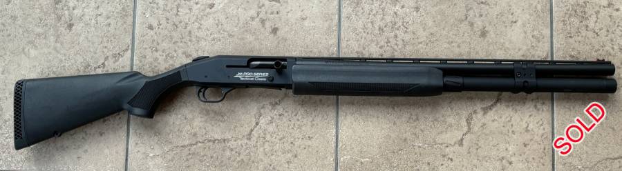 Mossberg 930 JM Pro 12 GA Shotgun, I am selling my Mossberg 930 JM Pro Series Semi-Auto 12 GA Shortgun.

Almost never used with about 50 rounds through the barrel.
 