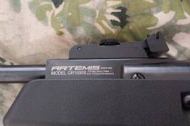 Pellet gun , Artemis GR1000s pellet gun for sale used for a month only comes with 2 different pellets and a Bushnell banner dusk and dawn scope. Price is negotiable 