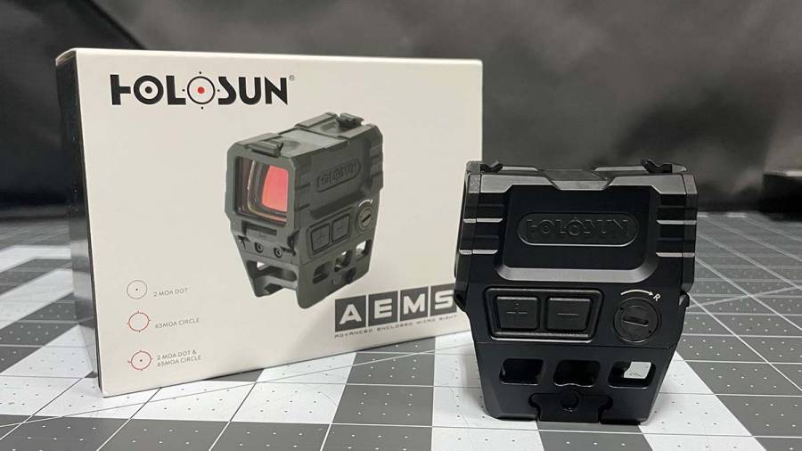 HOLOSUN AEMS [LIKE NEW] - R13k @ Retail, HOLOSUN SCOPE ADVANCED ENCLOSED MICRO SIGHT (AEMS).

ENCLOSED DESIGN WITH CLEAR FRONT AND REAR LENS COVERS.

50 000 HOUR BATTERY LIFE FOR DOT ONLY / 20 000 HOUR FOR CIRCLE-DOT.

MULTI RETICLE SYSTEM WITH THREE RETICLE OPTIONS.

SOLAR FALL SAFE & SHAKE AWAKE TECHNOLOGY.

MEMORY FUNCTION FOR BRIGHTNESSAND RETICLE SETTINGS.

8DL & 4NV BRIGHTNESS SETTINGS UNDER MANUAL MODE.

1.63