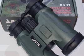 Arctic Range finder binos 8x21, Range - 1200m (tree)
Wavelenght - 905m
Display - Red OLED
Battery - CR2-3V
Water resistant
Weight - 525gr
Magnification - 8x
Field of View - 7dg
Distance Unit - M/Y