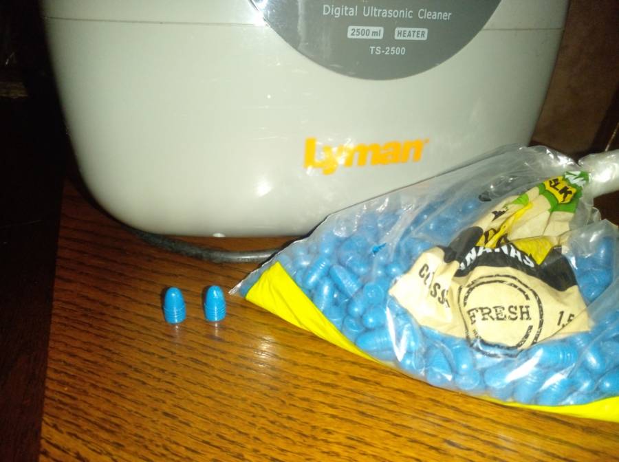 Lyman Turbo Sonic case cleaner+400 124gr 9mm heads, I am selling this Sonic cleaner for a mate.he only just bought the cleaner but he is going abroad.it comes with cleaning liquid and 400 124gr powder coated 9mm heads
Buyer pays postage