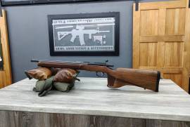 CZ 457 .22LR MTR, A finely detailed model featuring a unique walnut stock. The 22 LR calibre match-grade barrel is strong and cold hammer forged. It has a MATCH chamber. This innovation, together with all the other enhancements in the new CZ 457 series, allow this model to guarantee 15 mm groups at a 50 m distance.