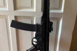 GSG STG44, GSG STG44 replica in .22LR Complete with wooden origional box, two magazines and all accessories