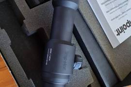 AIMPOINT 9000 i RED DOT 2MOA, Like New, not a scratch. With original box and instructions.Usrd for Rifles and large calibre hunting handguns Negoiatanle
 