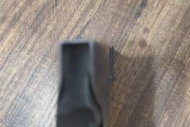 Luger M80 Magazine for sale, Original Luger M80 Magazine for sale
Excellent condition with minor wear markings
Only 1 left in stock
R150-00 excl. postage or pick up in the KZN Midlands