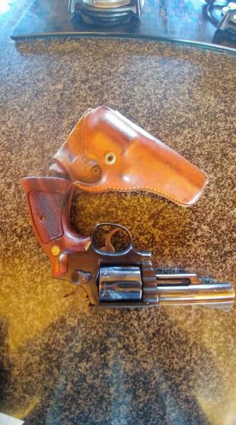 Revolvers, Revolvers, S&W 375 magnum 4 inch, R 5,000.00, s&w, 375 magnum, 375, Like New, South Africa, Gauteng, Krugersdorp