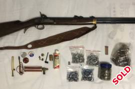 Lyman Trade Rifle .54Cal with Accessories, Lyman Trade Rifle .54 Cal no11 percussion caps, with Fibre Optic sights and bases for scope mounts. Comes with accessories (powder measure, percussion cap holder, powder through, bullet sizer etc) and about 140x 470gr lead bullets.
Very good condition. Rarely used. . .